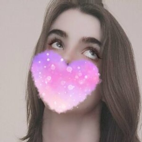 Naakte gelekte OnlyFans-foto van Snowboyxox