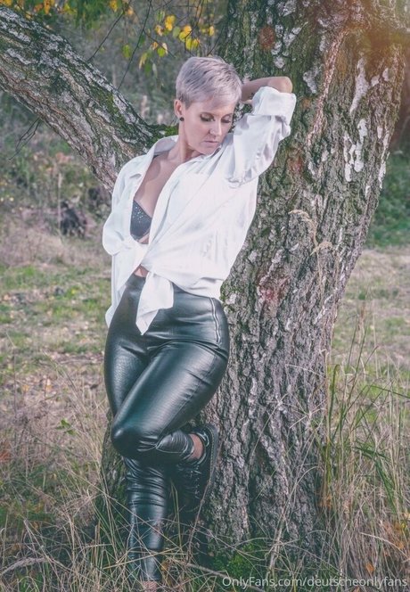 Naakte gelekte OnlyFans-foto van Deutscheonlyfans