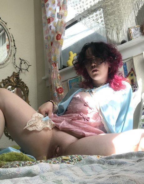 Naakte gelekte OnlyFans-foto van Boyelmer