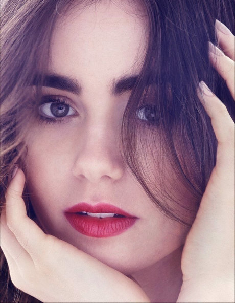 Lily Collins