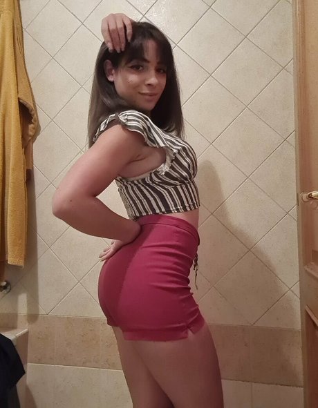 Naakte gelekte OnlyFans-foto van Yfaveth