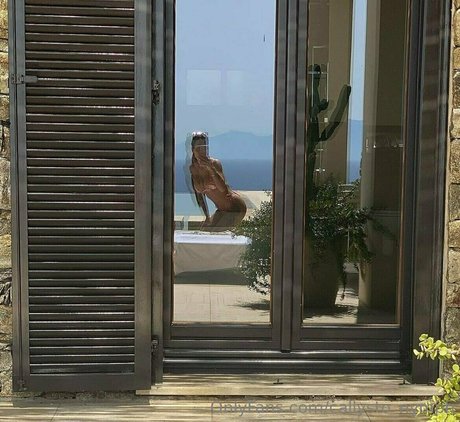 Naakte gelekte OnlyFans-foto van Callystonymph