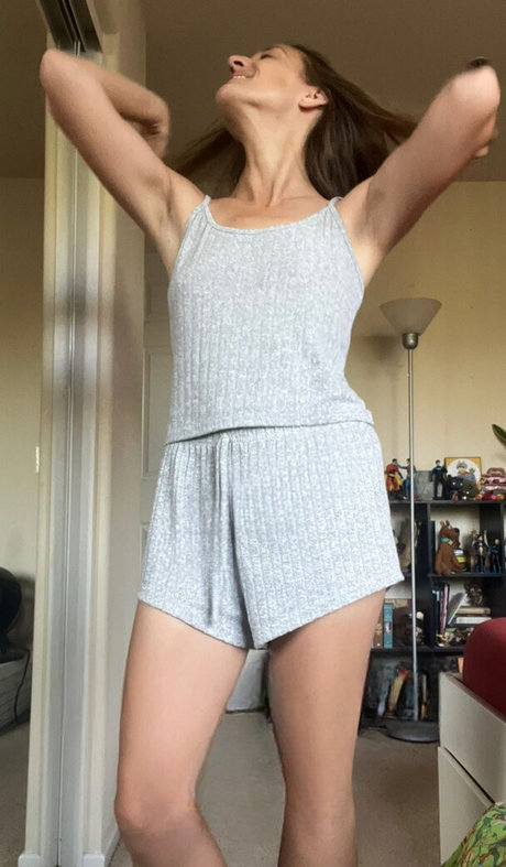 Naakte gelekte OnlyFans-foto van Ashley Victoria Robinson