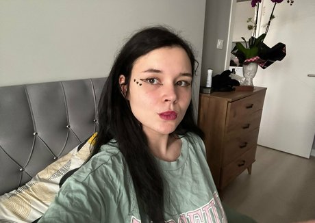 Alice_wood_vip