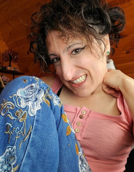 Ladymoonbeam
