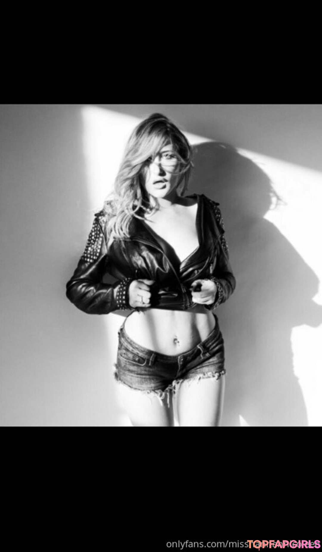Naakte gelekte OnlyFans-foto van Misshannahnicoleee #1267
