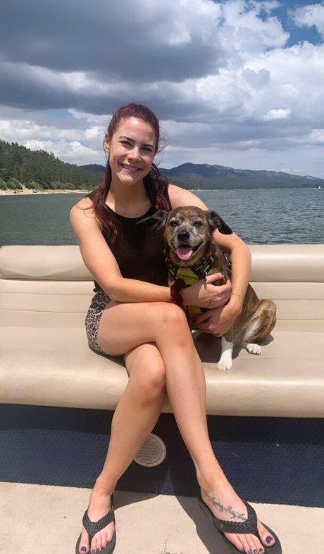 Courtney Hope