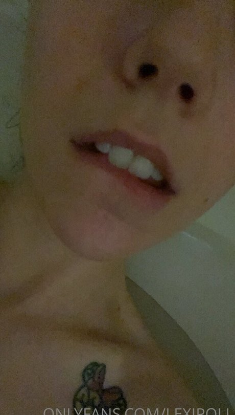 Lexi Poll Asmr