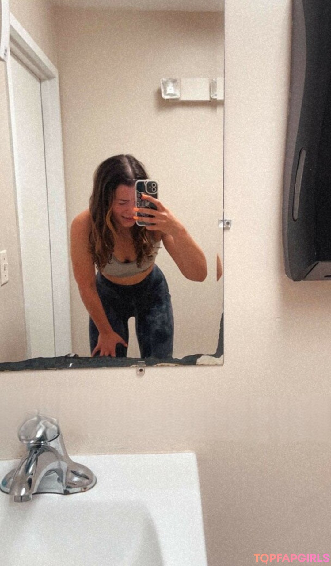 Naakte gelekte OnlyFans-foto van Nikki Woods #1113