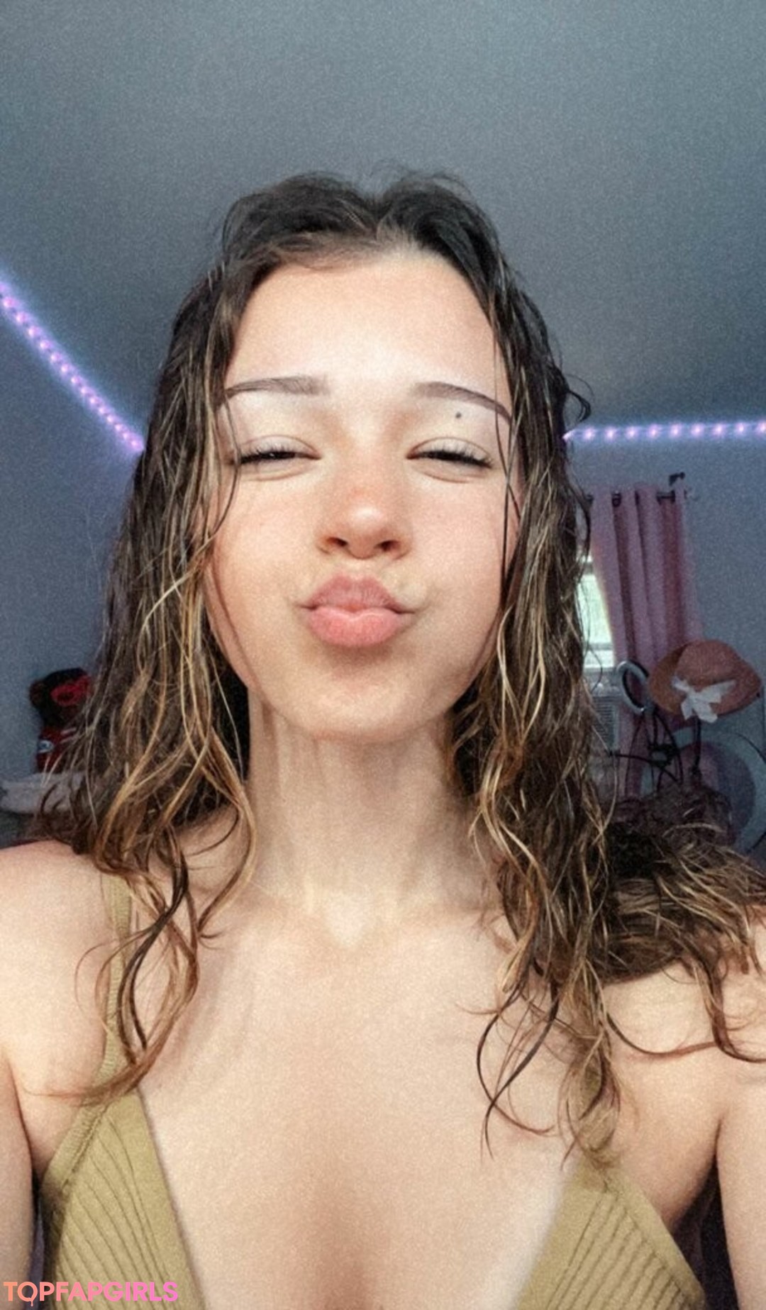 Naakte gelekte OnlyFans-foto van Nikki Woods #1165