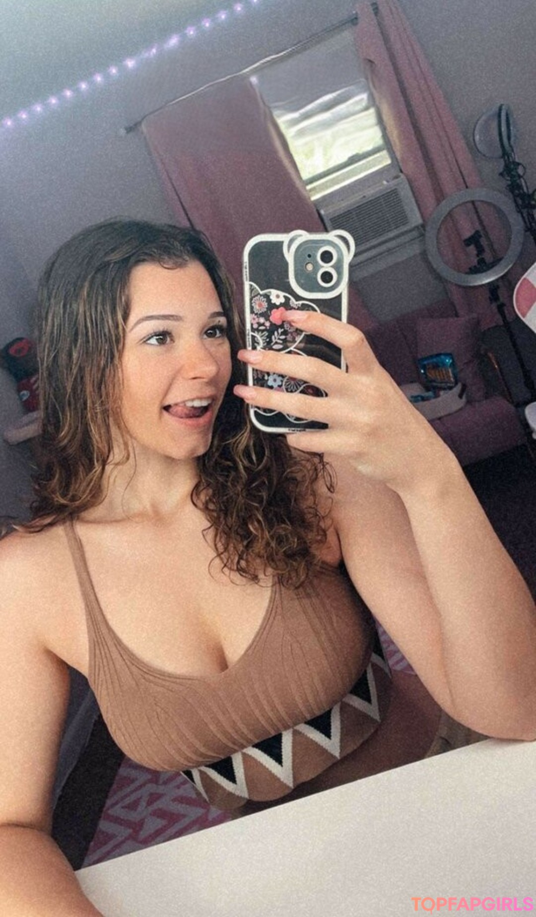 Naakte gelekte OnlyFans-foto van Nikki Woods #1235