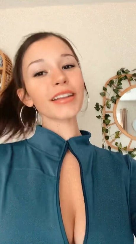 Nikki Woods