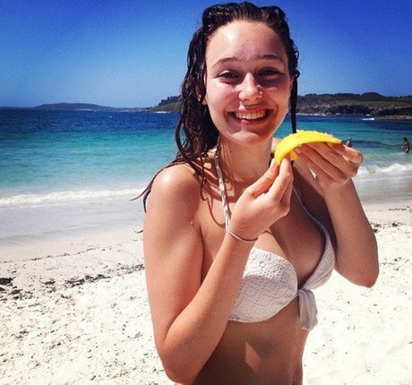 Alycia Debnam Carey
