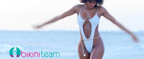 Naakte gelekte OnlyFans-foto van Briana Smith