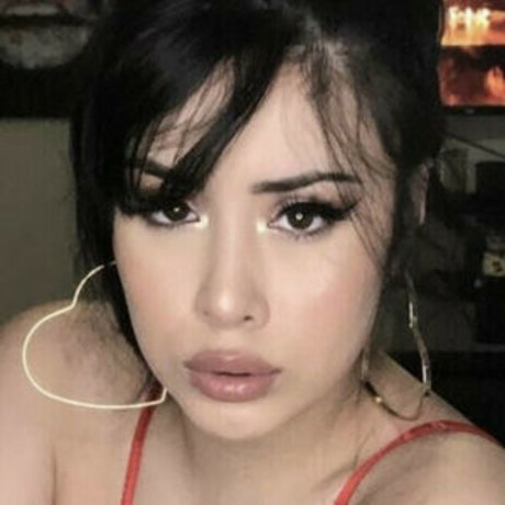 Naakte gelekte OnlyFans-foto van Bella Jordan Tv