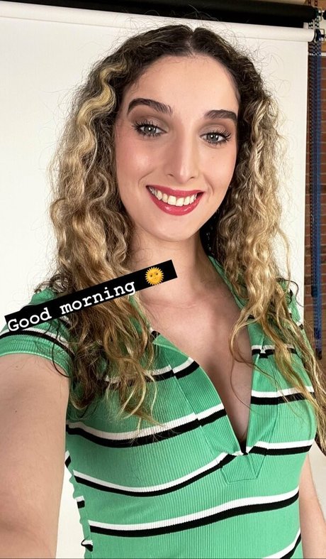 Naakte gelekte OnlyFans-foto van Yanellis Linares