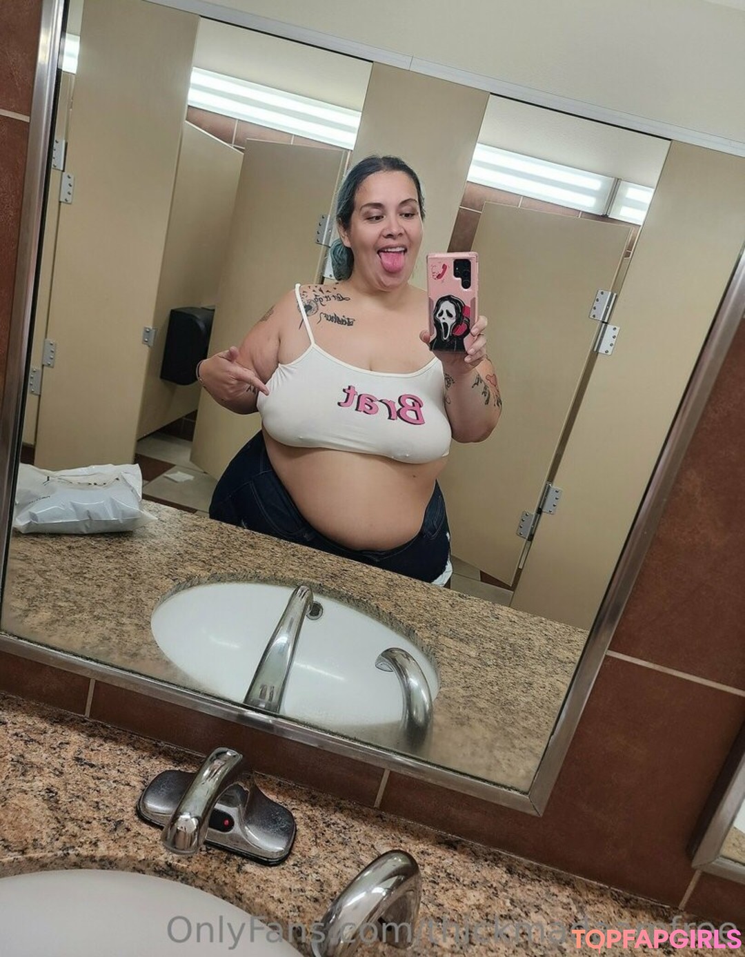 Naakte gelekte OnlyFans-foto van Thickmadaamfree #102 Naakte gelekte OnlyFans-foto van Thickmadaamfree #102