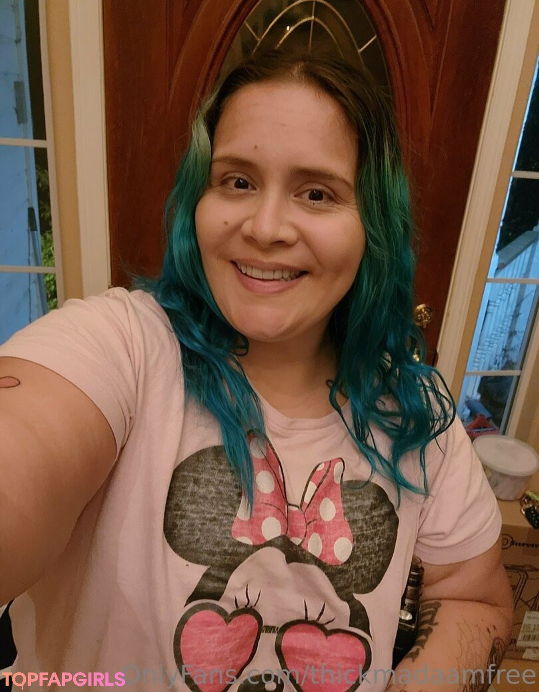 Naakte gelekte OnlyFans-foto van Thickmadaamfree #132 Naakte gelekte OnlyFans-foto van Thickmadaamfree #132