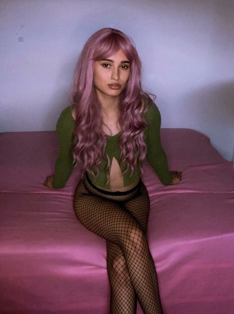 Naakte gelekte OnlyFans-foto van Lilana