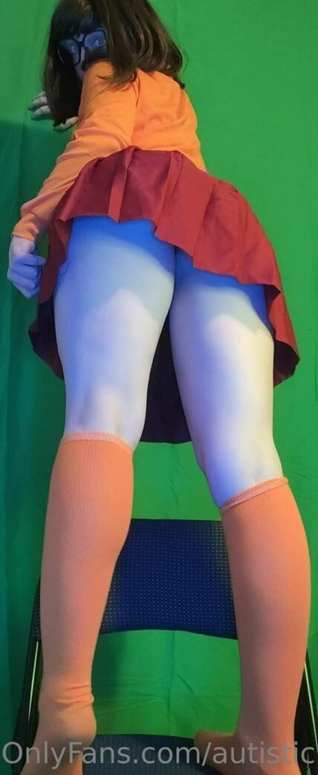 Naakte gelekte OnlyFans-foto van Autisticboobs