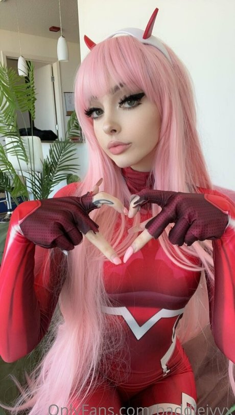Naakte gelekte OnlyFans-foto van Ivywaifuu