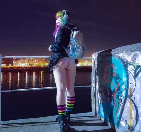 Naakte gelekte OnlyFans-foto van Xhajinx