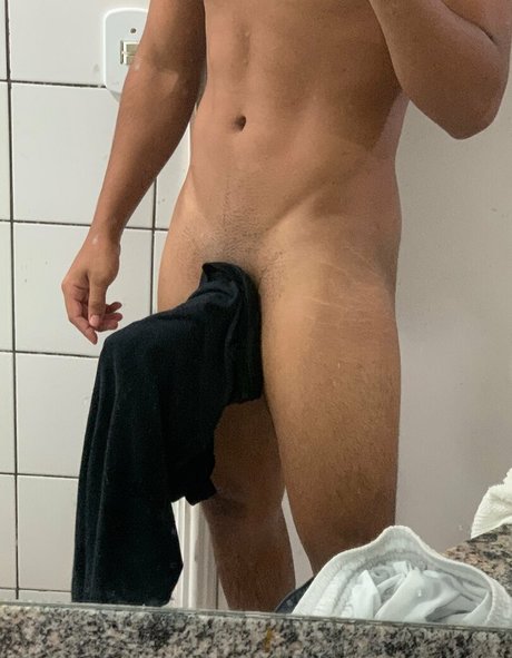 Naakte gelekte OnlyFans-foto van Marciomendes