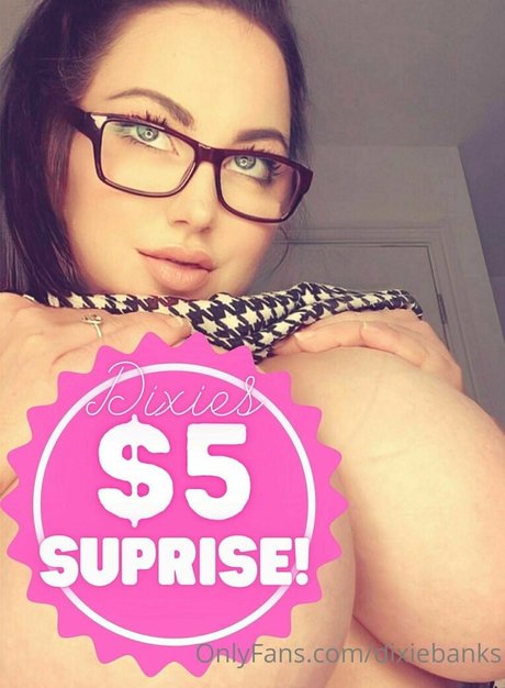 Naakte gelekte OnlyFans-foto van Dixiebanks