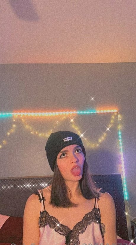 Naakte gelekte OnlyFans-foto van Freakyfernu8