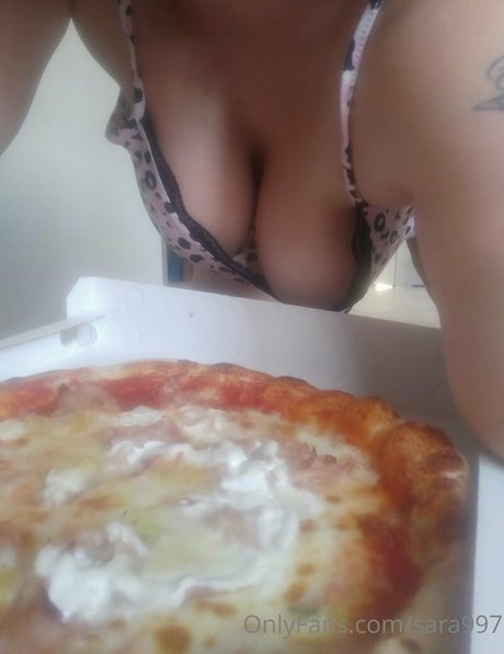 Naakte gelekte OnlyFans-foto van Sara997