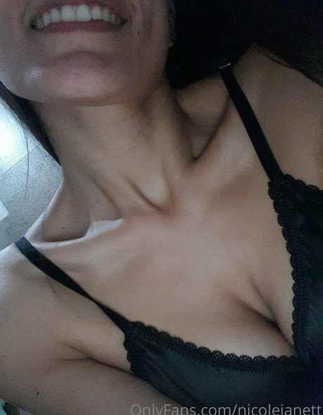 Nicolejanett