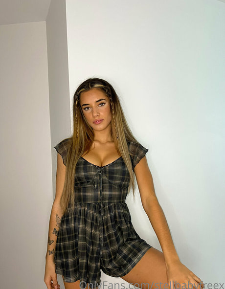 Naakte gelekte OnlyFans-foto van Stellbabyfreex