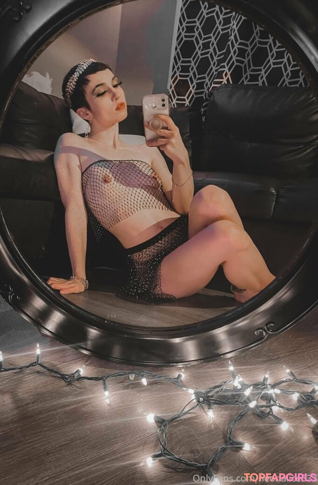 Naakte gelekte OnlyFans-foto van Neonalice333 #83 Naakte gelekte OnlyFans-foto van Neonalice333 #83