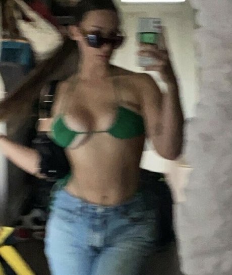 Ambzzie Ambzzzie
