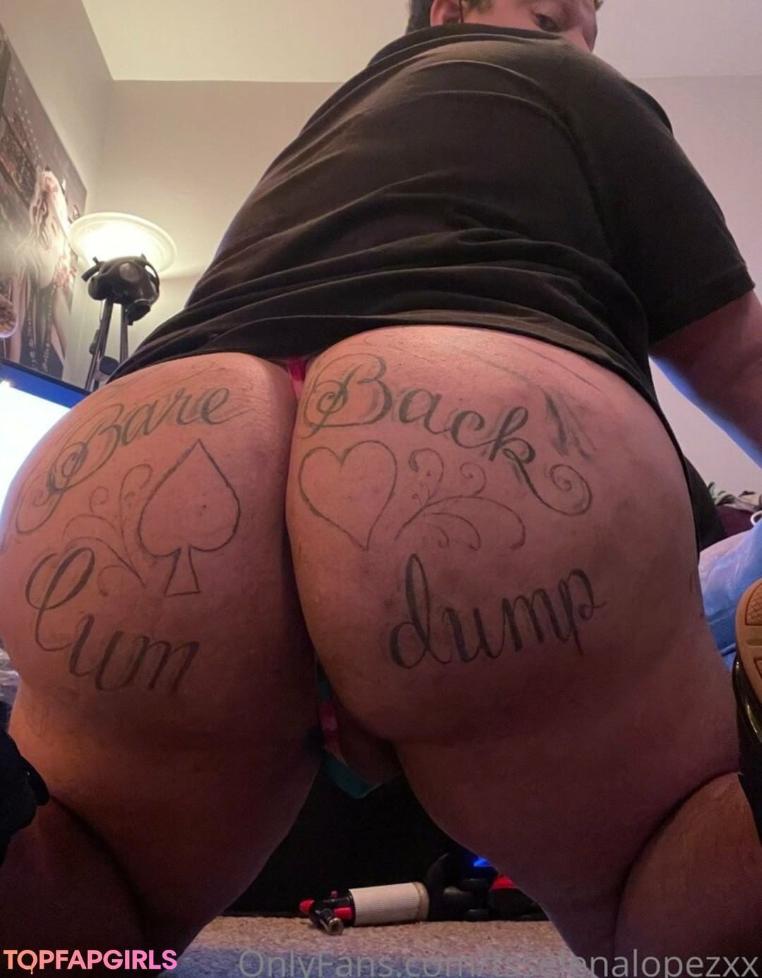 Naakte gelekte OnlyFans-foto van Tsselenalopezxx #8 Naakte gelekte OnlyFans-foto van Tsselenalopezxx #8