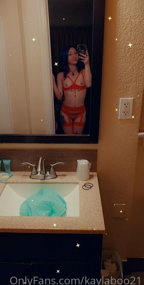 Naakte gelekte OnlyFans-foto van Kaylaboo21