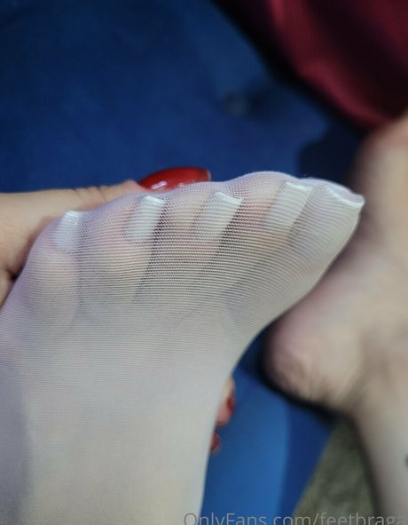 Naakte gelekte OnlyFans-foto van Feet Braga