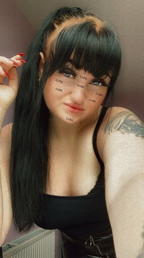 Naakte gelekte OnlyFans-foto van Lejaynes