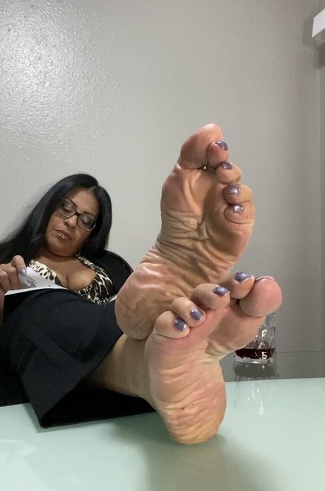 Comefollowsarah Sarah