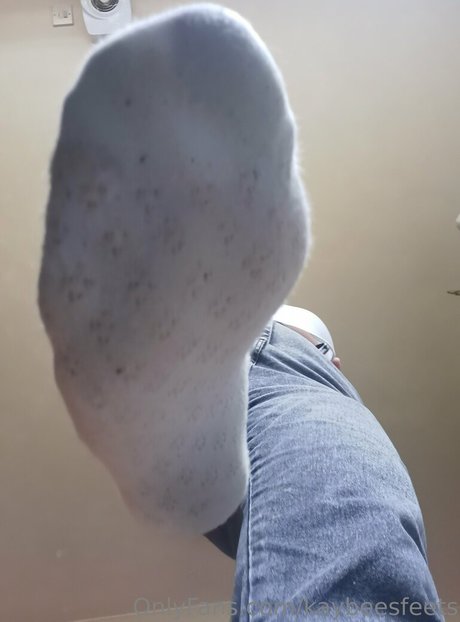 Naakte gelekte OnlyFans-foto van Kaybeesfeets