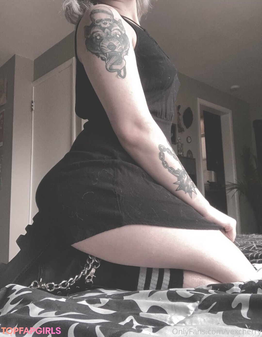 Naakte gelekte OnlyFans-foto van Vexcherry #186 Naakte gelekte OnlyFans-foto van Vexcherry #186