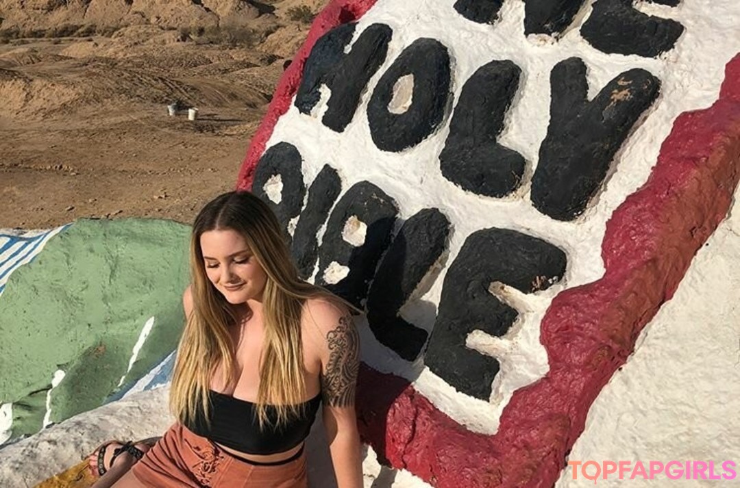 Naakte gelekte OnlyFans-foto van Itssbriibitchh #57 Naakte gelekte OnlyFans-foto van Itssbriibitchh #57