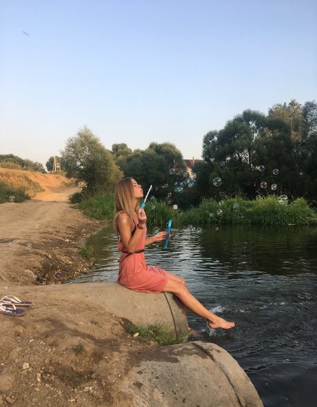 Naakte gelekte OnlyFans-foto van Natalia Milewskaja