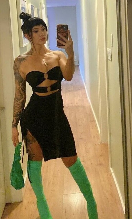 Naakte gelekte OnlyFans-foto van Youcancallmewenny