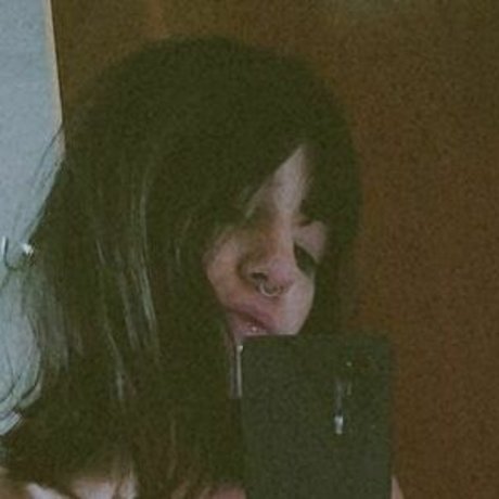 Naakte gelekte OnlyFans-foto van Kitkitsune
