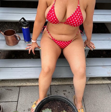 Wifeydoingthingz