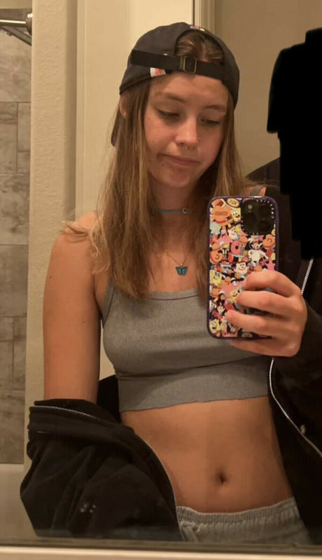 Peyton Coffee Naakte gelekte OnlyFans-foto van Peyton Coffee #70