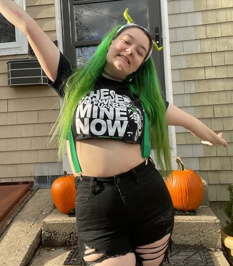Pixxxiebelle