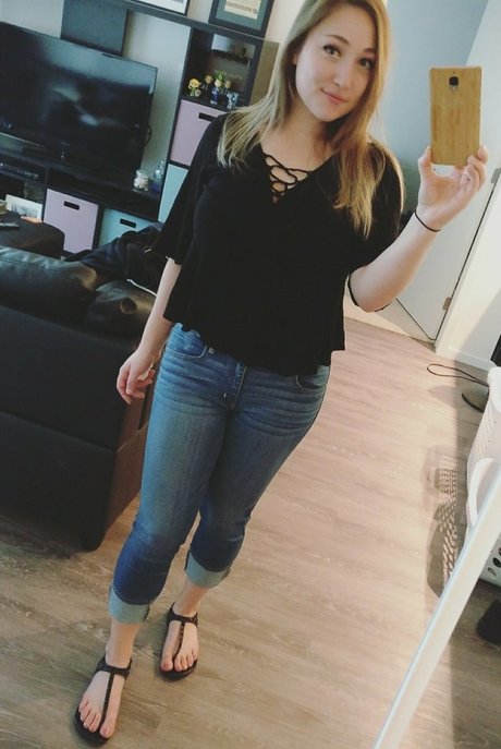 Julia_tv