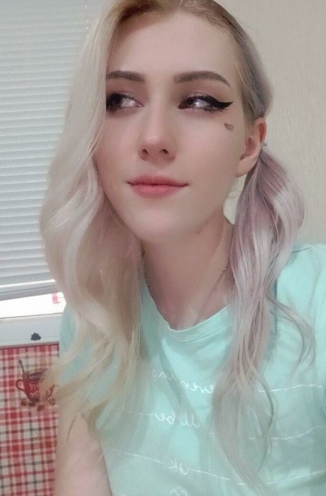 Naakte gelekte OnlyFans-foto van Princesssofiaa